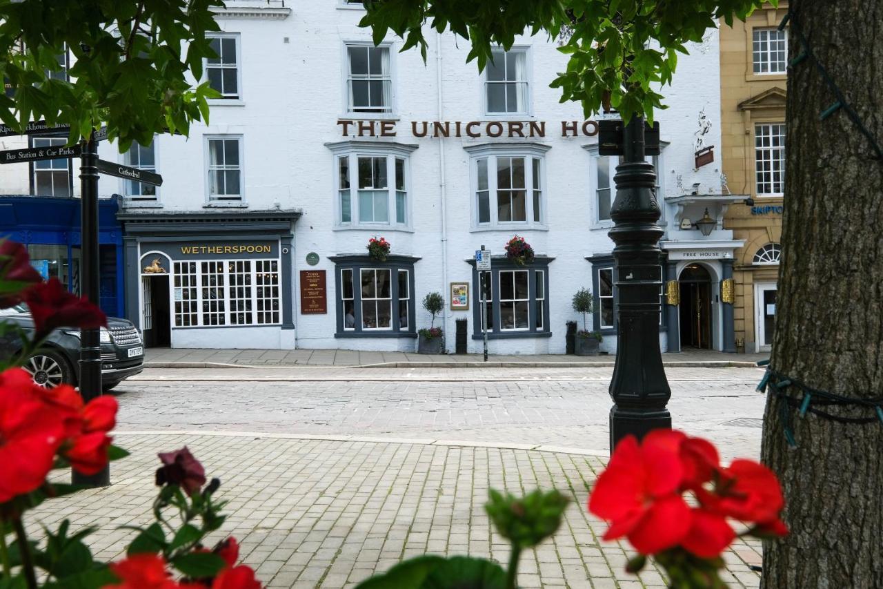 The Unicorn Hotel Wetherspoon Рипон Экстерьер фото