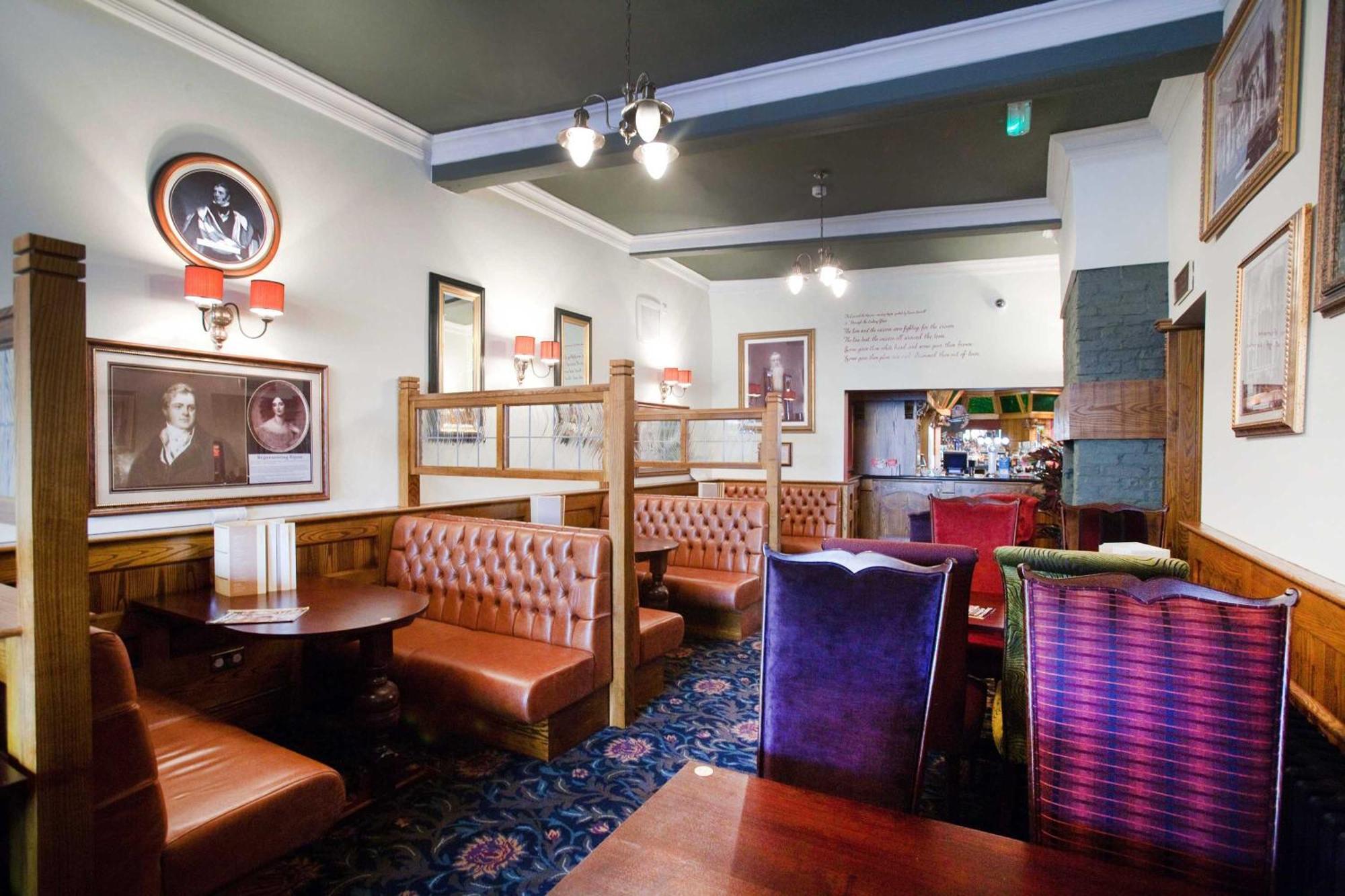 The Unicorn Hotel Wetherspoon Рипон Экстерьер фото