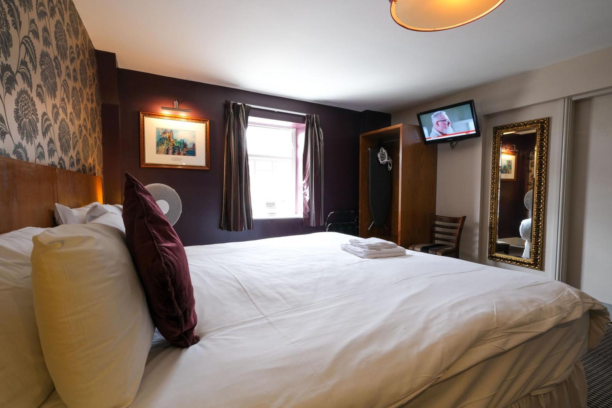 The Unicorn Hotel Wetherspoon Рипон Экстерьер фото